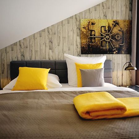 R & J Hotel Rust Pokój zdjęcie