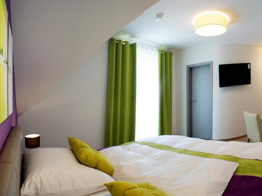 R & J Hotel Rust Zewnętrze zdjęcie