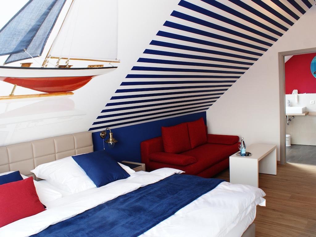R & J Hotel Rust Pokój zdjęcie
