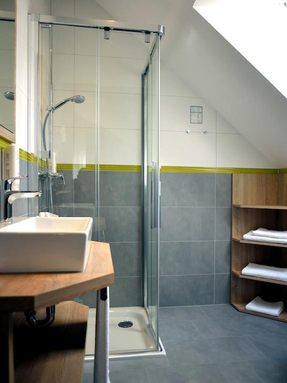 R & J Hotel Rust Pokój zdjęcie